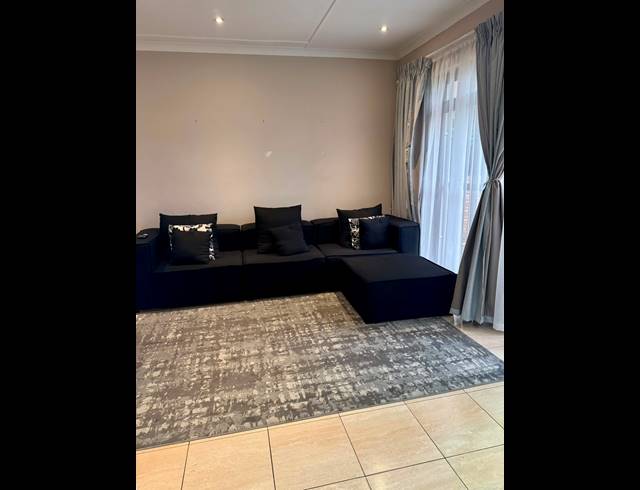 4 BEDROOM HOUSE FOR SALE IN ORANGE GROVE